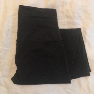 Lululemon crops heathered grey